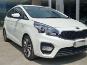 Bán Kia Rondo sản xuất 2017, màu trắng số sàn