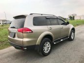 Bán Mitsubishi Pajero 2014 số sàn máy dầu Vàng Kim đẹp