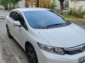 Cần bán gấp Honda Civic sản xuất năm 2013 còn mới