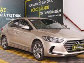 Bán Hyundai Elantra 2.0AT 2019, giá chỉ 618tr