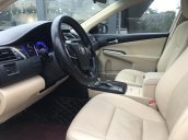 Bán Camry 2.0E trắng 2016 - mua xe tặng bảo hành + thuế