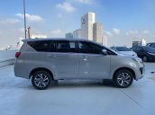 Bán xe Toyota Innova 2.0G ĐK 10/2020 chiếc xe vừa mua đã được rao bán, xe siêu lướt sơn zin 100%