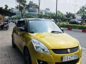 Cần bán xe Suzuki Swift 2017, màu vàng số tự động