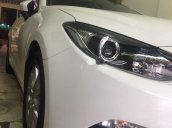 Bán Mazda 3 năm sản xuất 2017, giá chỉ 560 triệu