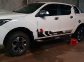 Cần bán gấp Mazda BT 50 2016, màu trắng, nhập khẩu nguyên chiếc