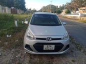 Cần bán gấp Hyundai Grand i10 năm sản xuất 2014, màu bạc