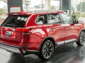 Mitsubishi Outlander giảm 100% phí trước bạ (trong tháng 11)