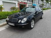 Bán Mercedes-Benz E200 năm 2004, xe còn mới giá ưu đãi