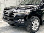 Bán nhanh Toyota LandCruiser VX 2016 xe đẹp như mới nguyên bản