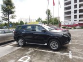 Toyota Fortuner 2021 giá tốt nhất, tặng kèm nhiều phần quả hấp dẫn, đủ màu giao xe ngay