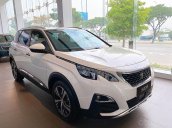 Cần bán Peugeot 5008 màu trắng, sx 2020, mới 100%