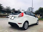 Bán Ford Fiesta năm sản xuất 2016, màu trắng còn mới