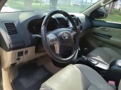 Bán xe Toyota Fortuner sản xuất năm 2015, màu trắng, 1 cầu