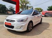 Xe Hyundai Accent 1.4L MT 2016, màu trắng, nhập khẩu