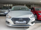 Bán xe Hyundai Accent 1.4AT xe màu bạc, xe đẹp, trả góp chỉ 157 triệu