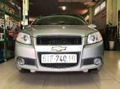 Cần bán xe Chevrolet Aveo sản xuất năm 2016, màu bạc số sàn