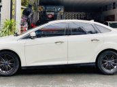 Cần bán lại xe Ford Focus 2018, màu trắng, giá tốt