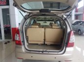 Cần bán xe Toyota Innova sản xuất năm 2016, xe còn mới giá ưu đãi