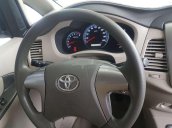 Cần bán xe Toyota Innova sản xuất năm 2016, xe còn mới giá ưu đãi