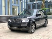 Cần bán LandRover Range Rover Autobiography LWB 5.0 năm sản xuất 2015, màu đen