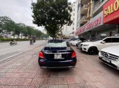 Cần bán Merc E200 SX 12/2016 màu xanh cavansite, nội thất kem