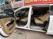 Bán xe Kia Sedona bản full máy dầu 2.2, sản xuất cuối 2018 đăng ký 2019, màu trắng, đi chuẩn 24.000km