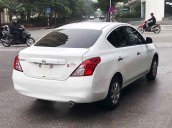 Xe Nissan Sunny năm 2015, màu trắng còn mới