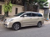 Bán xe Toyota Innova đời 2014, màu vàng, 372 triệu