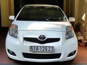 Bán Toyota Yaris sản xuất năm 2010, màu trắng, nhập khẩu còn mới