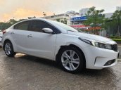 Cần bán lại xe Kia Cerato năm sản xuất 2016