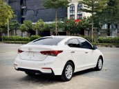 Cần bán lại xe Hyundai Accent đời 2019, màu trắng chính chủ