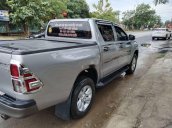 Cần bán gấp Toyota Hilux sản xuất năm 2019, nhập khẩu còn mới, giá 570tr