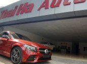 Bán Mercedes C300 năm 2019, màu đỏ còn mới