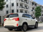 Cần bán xe Kia Sorento đời 2016, màu trắng