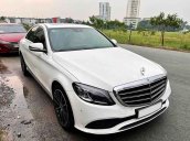 Bán Mercedes C200 Exclusive sản xuất 2020, màu trắng