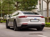 Bán Porsche Panamera 2018 siêu mới, full options, tiết kiệm gần 2 tỷ với xe mới và không phải đợi gần 1 năm sau mới có xe