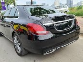 Cần bán lại xe Mercedes C200 đời 2016, màu đen chính chủ