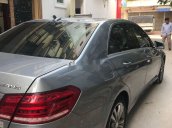 Cần bán lại xe Mercedes E class năm 2013 còn mới