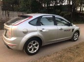 Cần bán xe Ford Focus sản xuất 2010, màu bạc chính chủ, 263 triệu