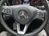 Cần bán lại xe Mercedes C200 đời 2016, màu đen chính chủ