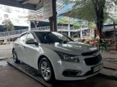 Xe Chevrolet Cruze đời 2017, màu trắng còn mới