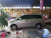 Xe Toyota Innova 2014, màu bạc, giá tốt