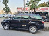 Xe Toyota Fortuner 2009, màu đen chính chủ, giá tốt