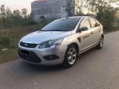 Cần bán xe Ford Focus sản xuất 2010, màu bạc chính chủ, 263 triệu