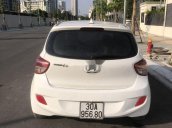 Bán xe Hyundai Grand i10 sản xuất năm 2015, màu trắng, xe nhập