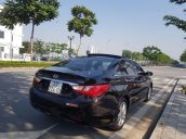 Cần bán Hyundai Sonata đời 2010, màu đen còn mới