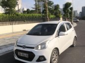 Bán xe Hyundai Grand i10 sản xuất năm 2015, màu trắng, xe nhập