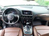 Cần bán gấp Audi Q5 năm 2016, màu đen, xe một đời chủ