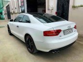 Cần bán gấp Audi A5 sản xuất 2010, màu trắng, xe nhập, 620 triệu