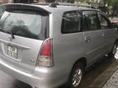 Cần bán gấp chiếc Toyota Innova đời 2007 màu bạc xe chính chủ còn mới